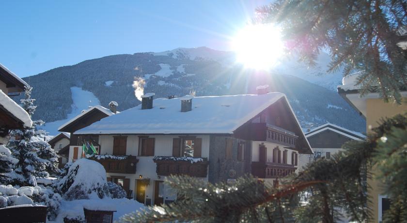 Chalet Gardenia Bormio Luaran gambar