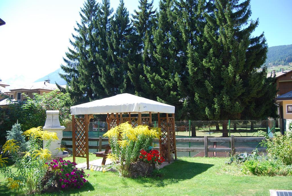Chalet Gardenia Bormio Luaran gambar